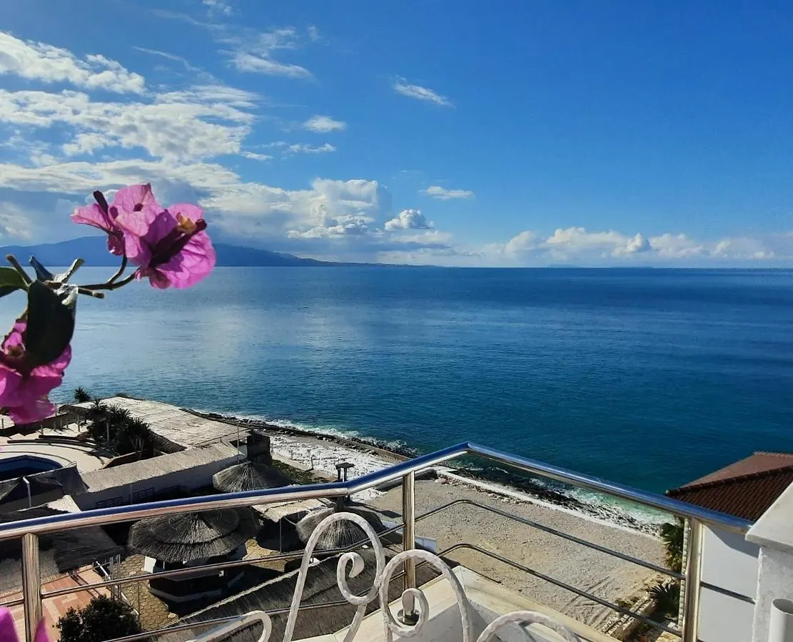 La Mer Hotel Sarande 4*,  Albania