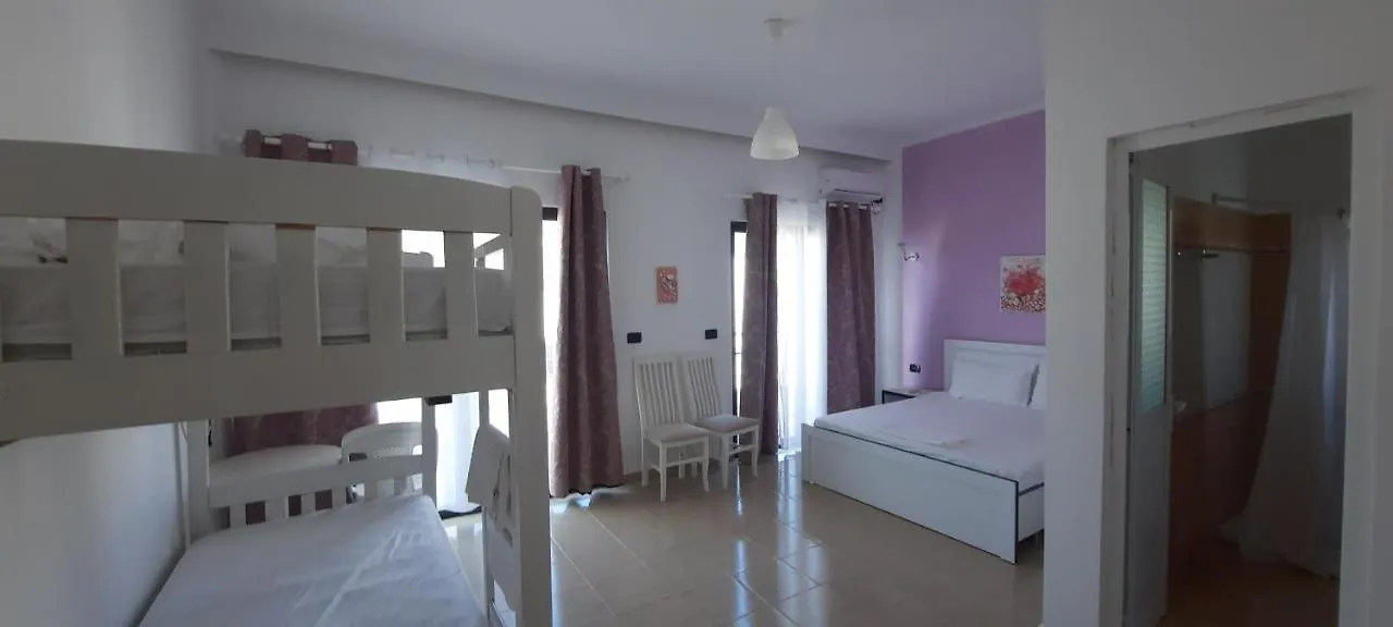 La Mer Hotel Sarandë